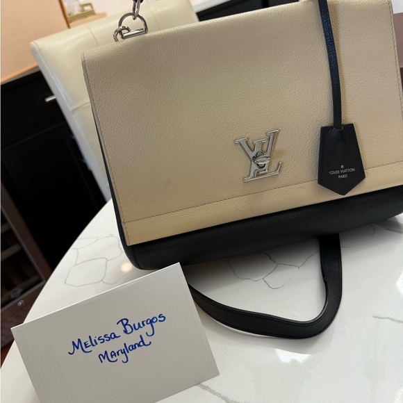 LOUIS VUITTON - Soft Calfskin Lockme II Top Handle Vanille Black/Beige 💯REAL ⭐️ - Picture 1 of 11